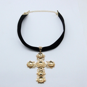 Gruta ancho étnico franela suave Cruz <span class=keywords><strong>de</strong></span> Oro gargantilla collar estilo gargantilla declaración COLLAR COLGANTE Cruz - Product Image 6
