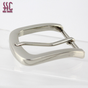 Guangzhou Top Sale 35Mm Pin Riem Gesp, Metalen Riem Gesp Voor Tas Accessoires Goud Vierkante Clip Pin Gesp Voor Riem - Product Image 2