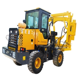 آلة دق الأوتاد الدائرية ذات العجلات لبناء حواجز الطرق السريعة - Product Image 4
