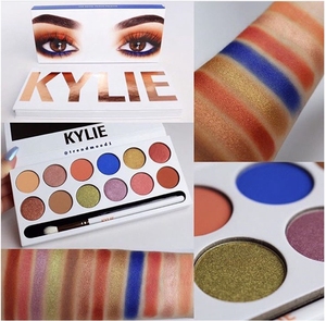 Kylie <span class=keywords><strong>jenner</strong></span> al por mayor paleta de sombra de ojos 12 colores con cepillo y polvo - Product Image 4