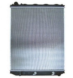 Radiador 21593038,22644024,85125539 para Camiones CXU VISION y VN, SERIE VT MODELOS AÑO 08-09 - Product Image 1