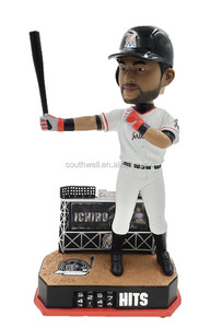 Statuette in Resina Personalizzate di Alta Qualità Bambole con Testa Oscillante Figure Famose in Resina Bobble Head - Product Image 4