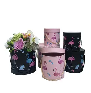 stock printed cartoon flamingos bird printing round hat box flower box Round Box Packaging for Wedding Flower
