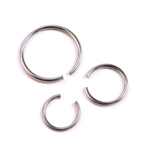 Anneau à ressort rond de type <span class=keywords><strong>C</strong></span> en acier à ressort/acier inoxydable personnalisé Sandingsheng DIN7993/DIN9045 - Product Image 1