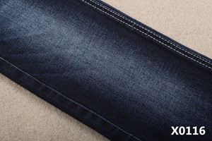 Tissu denim extensible en <span class=keywords><strong>coton</strong></span> et <span class=keywords><strong>élasthanne</strong></span> de 10,3 oz pour jeans skinny pour femmes - Product Image 4