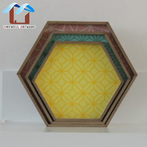 Vassoio Esagonale in MDF Rosa Classico di Alta Qualità per Servire e Decorare - Product Image 4