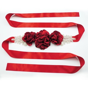 Cinturón de <span class=keywords><strong>boda</strong></span> hecho a mano con diamantes de imitación y perlas para embarazadas, cinturón de maternidad con flores y rosas 3D - Product Image 1