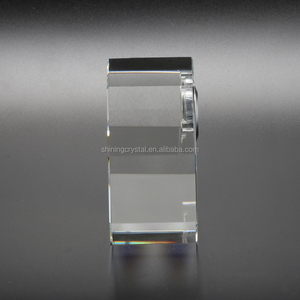 Shining 3D Thiết Kế Mới <span class=keywords><strong>2025</strong></span> Hình Bát Giác Hình Dạng Pha Lê Thủy Tinh Mô Hình Đồng Hồ Cho Quà Tặng Doanh Nghiệp - Product Image 2