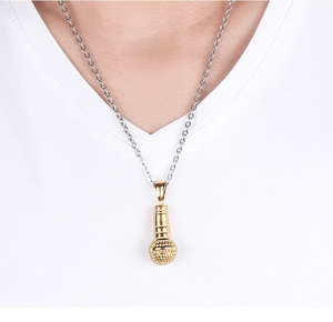 Collana con Ciondolo a Forma di Microfono Stereoscopico con Diamanti Sintetici in Acciaio Inossidabile Color Argento, Oro e Oro Rosa per Uomo - Product Image 6