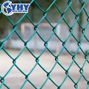 Malla de Alambre Recubierta de Vinilo Verde/Negro, Anti-Escalada, con Alambre de Púas en la Parte Superior - Product Image 4