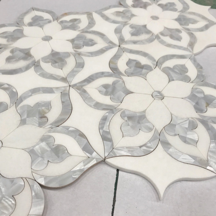 Moderne perle tuile de mosaïque de jet d'eau en marbre