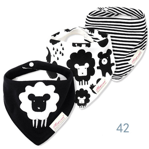 GMTPET Pet Products Factory OEM Venta al por mayor Costom Algodón Ajustable Pet Bandana Barato Custom Print Logo Dog Bandana - Product Image 1