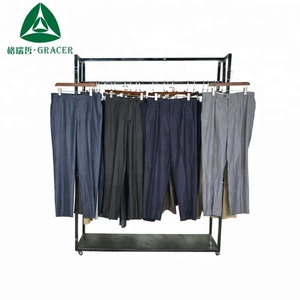 <span class=keywords><strong>Ropa</strong></span> de verano <span class=keywords><strong>vintage</strong></span> al por mayor <span class=keywords><strong>ropa</strong></span> <span class=keywords><strong>vintage</strong></span> de segunda mano <span class=keywords><strong>en</strong></span> Irlanda MOQ 45kg - Product Image 1