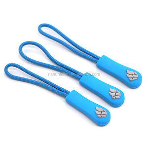 Tirazip in Gomma e Plastica Rishun Tirazip Personalizzati - Product Image 4