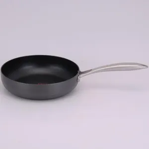 Hard-anodized Aluminium fry pan with non-stick coating
