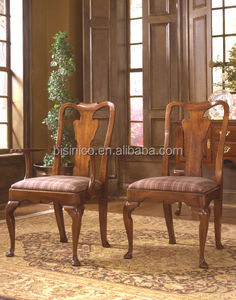 <span class=keywords><strong>Table</strong></span> à <span class=keywords><strong>manger</strong></span> fantaisie en bois massif avec chaises <span class=keywords><strong>pour</strong></span> 6 <span class=keywords><strong>personnes</strong></span>, ensemble de salle à <span class=keywords><strong>manger</strong></span> classique européen couleur cerise - Product Image 2