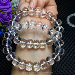 Al por mayor cristal natural 10.8-11.8mm blanco claro cristal poliedro oval pulsera de los granos - Product Image 5