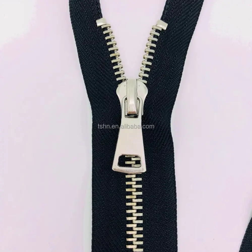 Zipper for Bag , Customs Zipper Size Bag Accessories Metalnylon Zipper High Quality #8 Metal Free Sample Brass Customized 8#