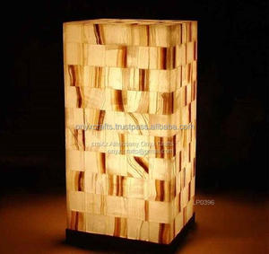Innovadora lámpara de caja de figura Onyx LP0396 Producto de iluminación único en la categoría de luces e iluminación - Product Image 1