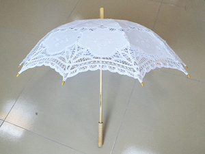 Paraguas <span class=keywords><strong>de</strong></span> boda con marco <span class=keywords><strong>de</strong></span> madera abierto manual blanco patrón recto para Canadá - Product Image 5
