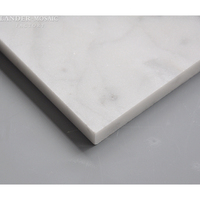 Carrelage mince en marbre naturel blanc brossé, pour mur et sol de salle de bains