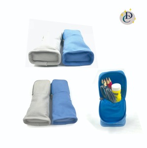 Estuche grande de lona para lápices con impresión de logotipo - Product Image 4