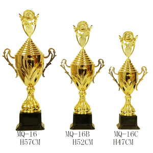 Podría ser al por mayor elegante fútbol trofeo de plástico taza - Product Image 5