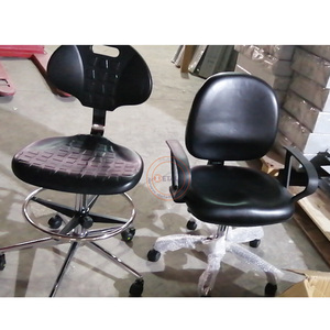 Silla <span class=keywords><strong>de</strong></span> <span class=keywords><strong>Trabajo</strong></span> Giratoria con Ruedas y Elevación, Diseño <span class=keywords><strong>Industrial</strong></span> para Taller o Fábrica - Product Image 4