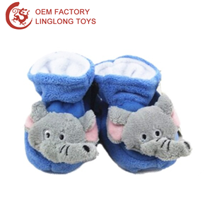 Ours chauds d'hiver en peluche personnalisés chaussures pour tout-petits animal de dessin animé ours bottes pour bébés ours en peluche chaussures chaudes pour bébé - Product Image 4