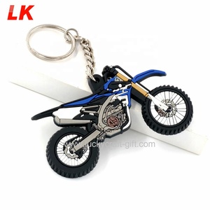 <span class=keywords><strong>Porte</strong></span>-clés en caoutchouc PVC personnalisés en forme de <span class=keywords><strong>moto</strong></span> - Product Image 3