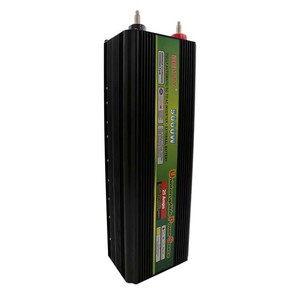 Convertisseur <span class=keywords><strong>de</strong></span> courant le plus populaire, onduleur 5000W <span class=keywords><strong>12v</strong></span> <span class=keywords><strong>220v</strong></span> hors réseau, onduleur <span class=keywords><strong>de</strong></span> puissance avec chargeur <span class=keywords><strong>de</strong></span> batterie - Product Image 3