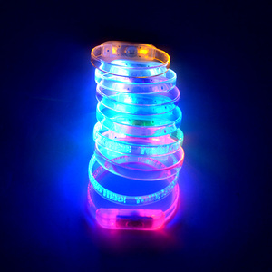 מוסיקה מבוקרת Led צמיד אור עד זוהר צמיד led מתוכנת Armband פלאש LED צמיד צמיד עבור מפלגה ואירועים - Product Image 1