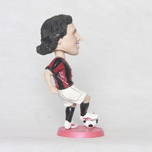 Reçine bobble kafa bebekler özel komik İfade futbol oyuncu reçine bobbleheads - Product Image 3