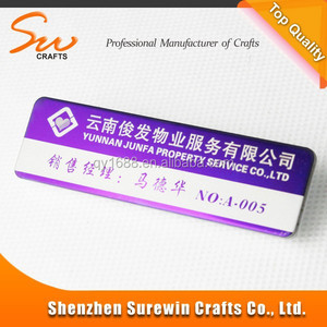 Alibaba en <span class=keywords><strong>la</strong></span> línea de venta al por mayor precio impreso logo metal namebadge para globle mercado - Product Image 1