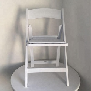 Venta caliente fábrica de <span class=keywords><strong>china</strong></span> blanco al aire libre silla plegable de resina