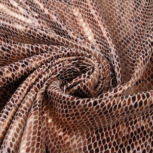 Poliéster barato indio imprimir toda la isla de estampado en caliente de piel de serpiente de tela - Product Image 6