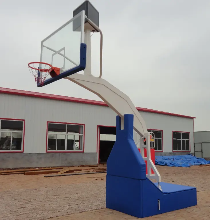 実際の写真が添付された元の製造からの電気油圧バスケットボールスタンド (EN1270検査済み)-パディ付きフルセット