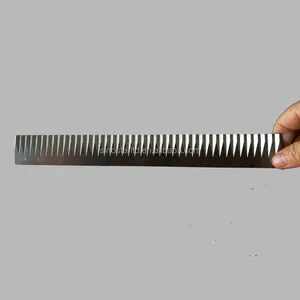 serrated cutting blade for packaging machine