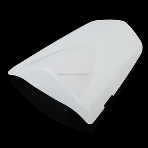 ฝาครอบที่นั่งด้านหลังสีขาวพิมพ์ลายเหมาะสำหรับ Suzuki <span class=keywords><strong>GSXR</strong></span> <span class=keywords><strong>1000</strong></span> GSX-R <span class=keywords><strong>K3</strong></span> 2003-2004 XF190247-W - Product Image 3
