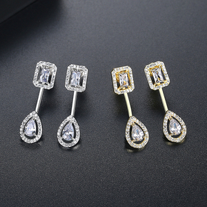 LUOTEEMI Nuovi <span class=keywords><strong>Orecchini</strong></span> Pendenti Quadrati alla Moda con Zirconia Cubica Trasparente, <span class=keywords><strong>Orecchini</strong></span> da Sposa in Cristallo per Donne e Ragazze - Product Image 5