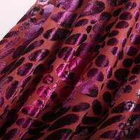 68% POLYESTER 24% NYLON 8% SPANDEX Nouveau design Tissu en velours imprimé tricoté pour vêtements Textile personnalisé Élastique tendance