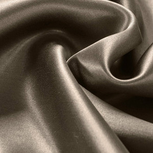 THXSILK <span class=keywords><strong>3</strong></span> teilig Seide Bettwäsche 200 x 200 cm mit 2 Kissenbezüge 80 x 80 cm / 100% Maulbeerseide 19 Momme / Metallisch - Product Image 5