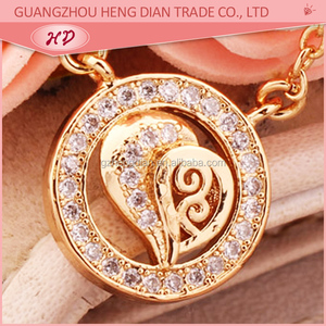 Collana con <span class=keywords><strong>Ciondolo</strong></span> a Forma di Cuore Spezzato con <span class=keywords><strong>Fiore</strong></span> <span class=keywords><strong>della</strong></span> <span class=keywords><strong>Vita</strong></span> in Metallo Dorato Puro con Strass e Gemme, Moda 2018 - Product Image 5