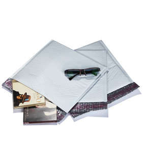 Túi Gửi Thư Có Đệm Bong Bóng Bảo Vệ Bên Ngoài Bằng Vật Liệu Tái Chế PCR PIR Màu Trắng Bên Trong - Product Image 3