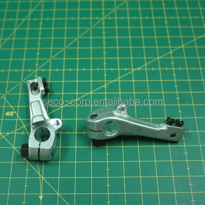 272001-92 HECHO en TAIWÁN PIEZAS DE MÁQUINA DE COSER INDUSTRIAL SOPORTE DE LOOPER INFERIOR ASS para PEGASUS - Product Image 1