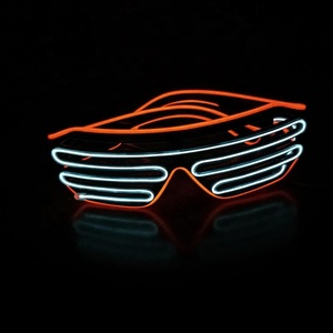 Gafas <span class=keywords><strong>de</strong></span> <span class=keywords><strong>sol</strong></span> LED <span class=keywords><strong>de</strong></span> Venta caliente con gafas <span class=keywords><strong>de</strong></span> fiesta <span class=keywords><strong>de</strong></span> luz brillante <span class=keywords><strong>de</strong></span> neón colorido para Diwali Ramadán graduación artículos <span class=keywords><strong>de</strong></span> regalo <span class=keywords><strong>de</strong></span> Navidad - Product Image 3
