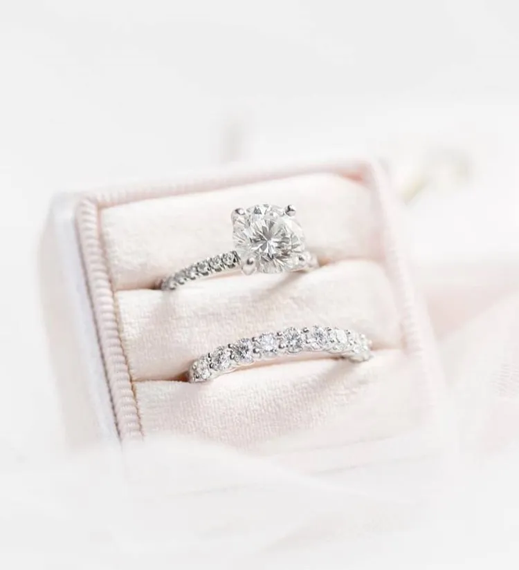 Ehering und Ring eleganten Stil Schmuck Weißgold Farbe Moissan ite Paar Ring Hochzeits set