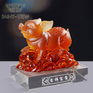 Décoration Feng Shui du Nouvel An 2024, figurine de cochon en cristal Liuli sculpté en <span class=keywords><strong>ambre</strong></span> <span class=keywords><strong>Saint</strong></span>-View - Product Image 4