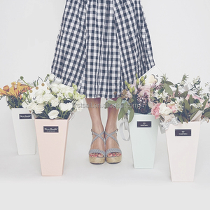 Nouveau sac <span class=keywords><strong>en</strong></span> papier personnalisé, vase à fleurs plat et pliable, emballage de fleurs, boîtes cadeaux, vase à fleurs - Product Image 3