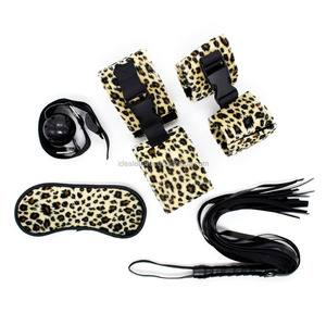 Bondage Kits Leopard Plush 3PCS/set Sex Toys Flirting Floggers Bondage Set Handcuffs